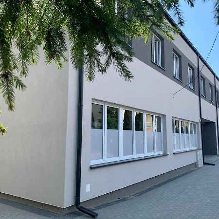 Hostel Sportowa Płońsk Kültér fotó