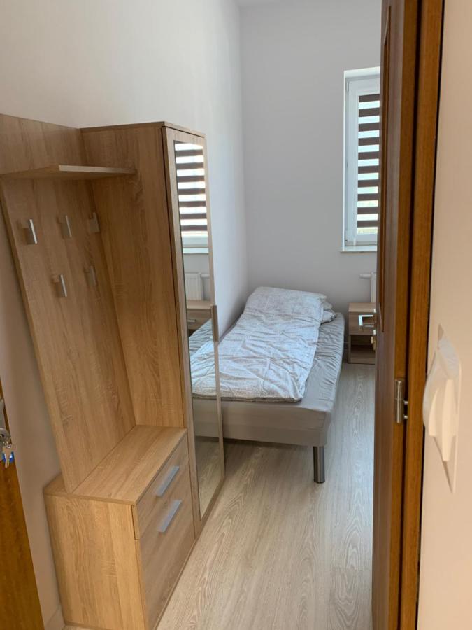 Hostel Sportowa Płońsk Kültér fotó