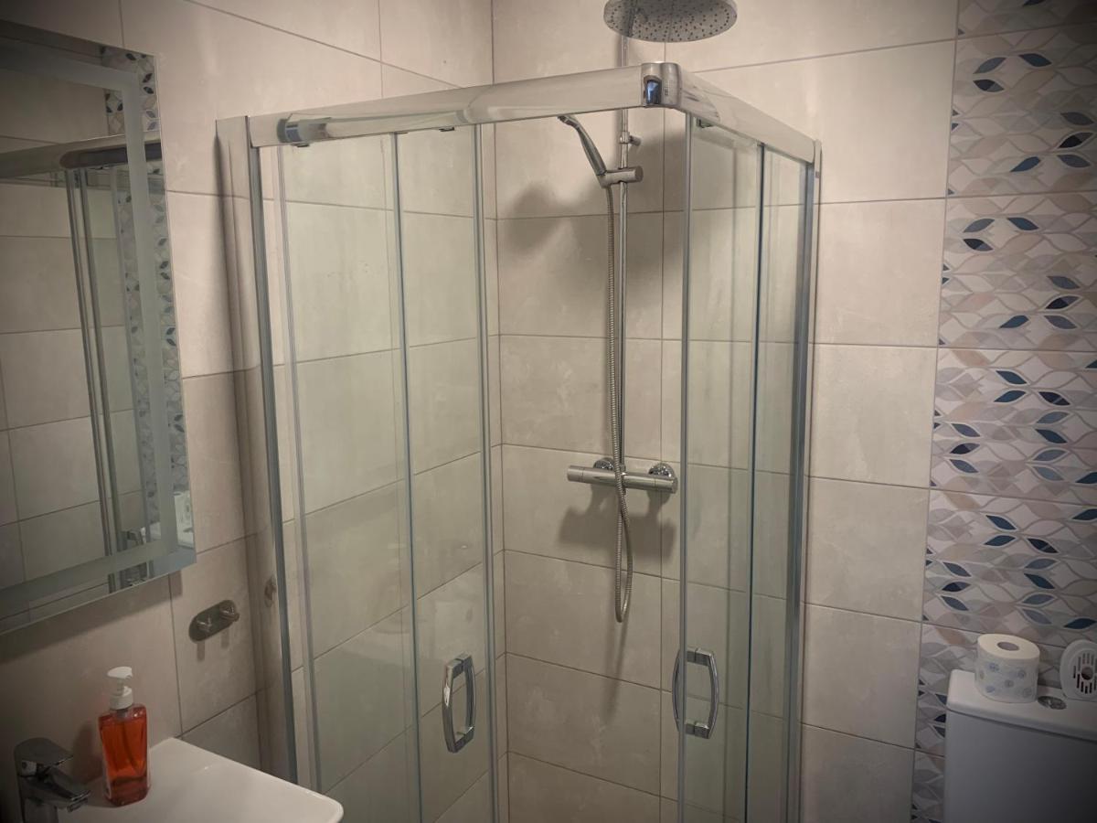 Hostel Sportowa Płońsk Kültér fotó