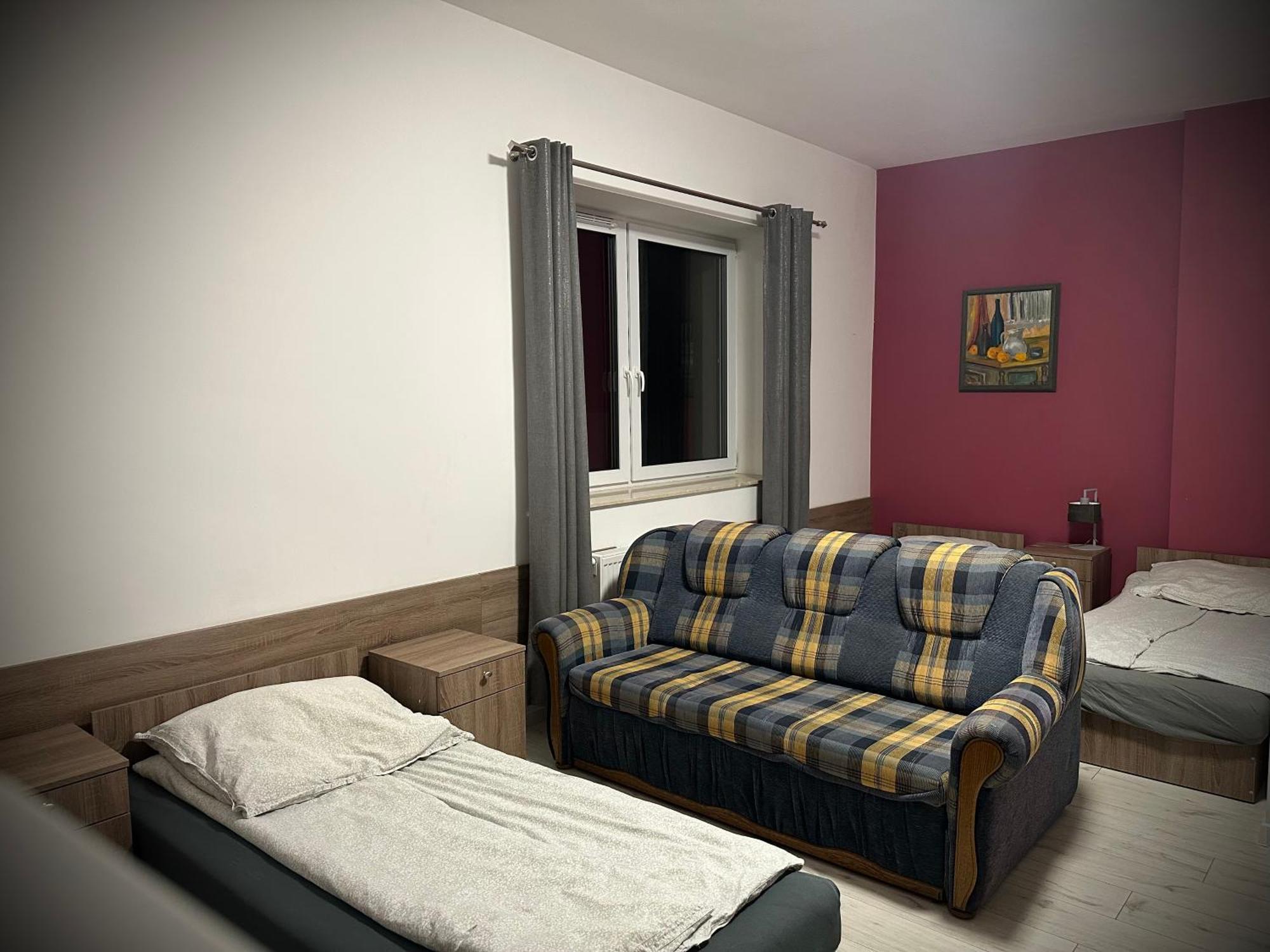 Hostel Sportowa Płońsk Kültér fotó